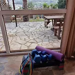 Chalet ξύλινο κτήμα παππά