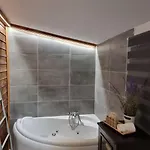 ξύλινο κτήμα παππά Chalet *