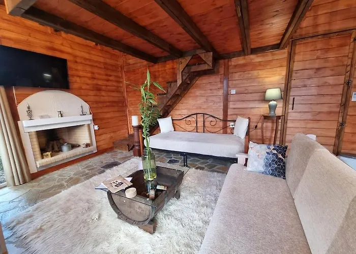 Σαλέ ξύλινο κτήμα παππά *