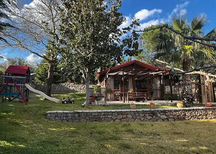 Σαλέ ξύλινο κτήμα παππά